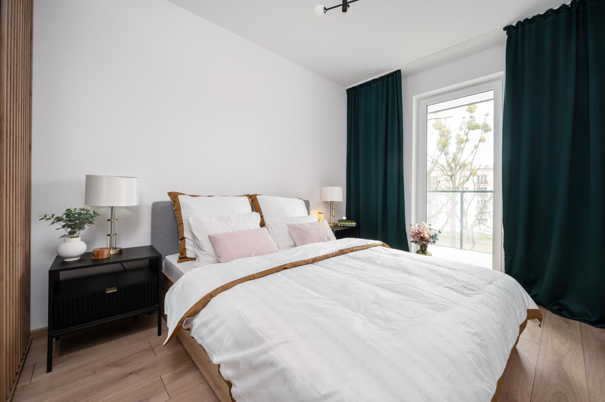 Manufaktura Residence - Apartamenty Prestiz Z Garazem Podziemnym I Dwoma Lazienkami Łódź Exteriör bild